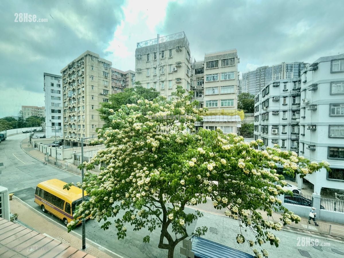 金翠苑 租盤 3 房 , 2 浴室 661 平方呎