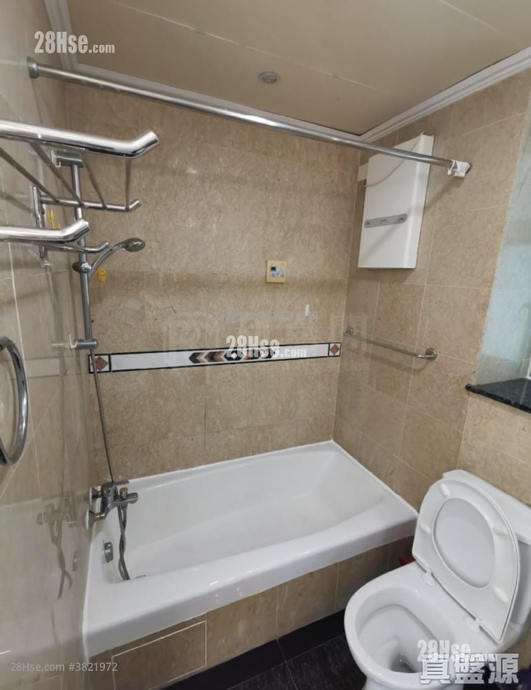 Ocean Shores Sell 2 Bedrooms 496 ft²