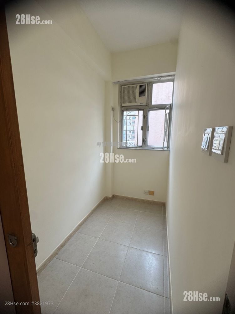 Kwan Yick Building Phase 1 Rental 2 Bedrooms 269 ft²