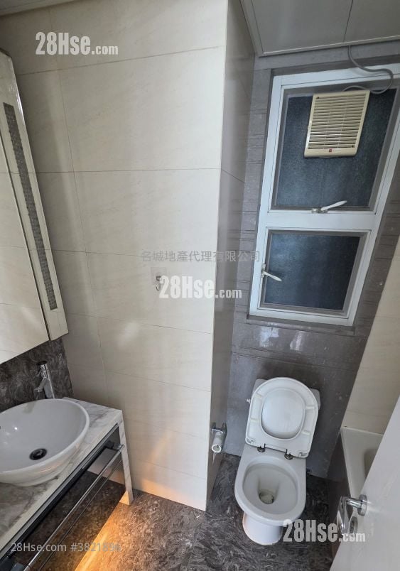 名城 售盤 3 房 , 2 浴室 742 平方呎