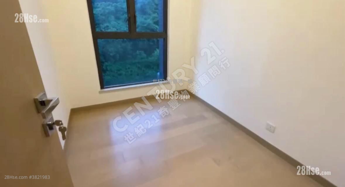 玖瓏山 售盤 2 房 , 2 浴室 692 平方呎