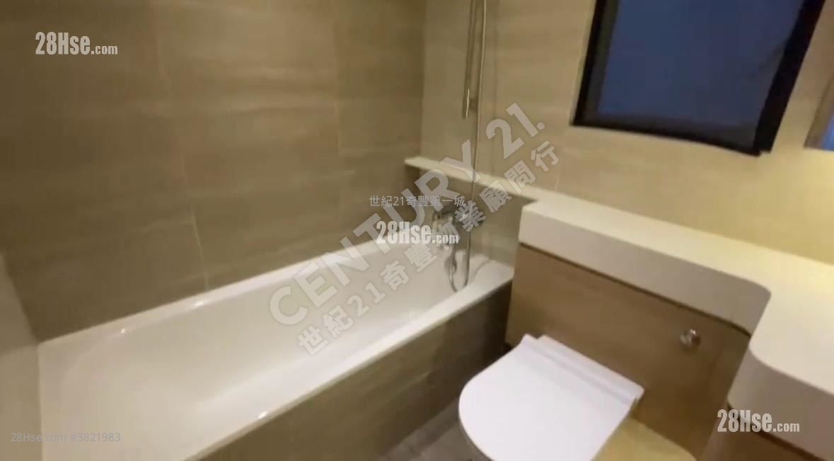 玖瓏山 售盤 2 房 , 2 浴室 692 平方呎