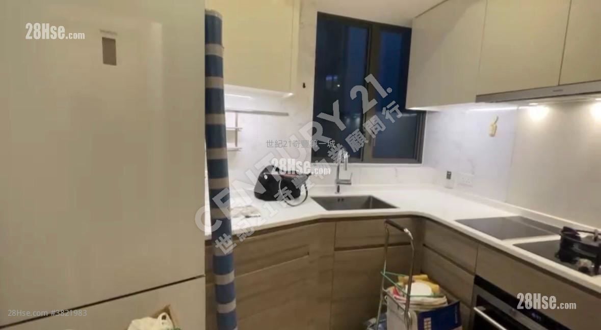 玖瓏山 售盤 2 房 , 2 浴室 692 平方呎