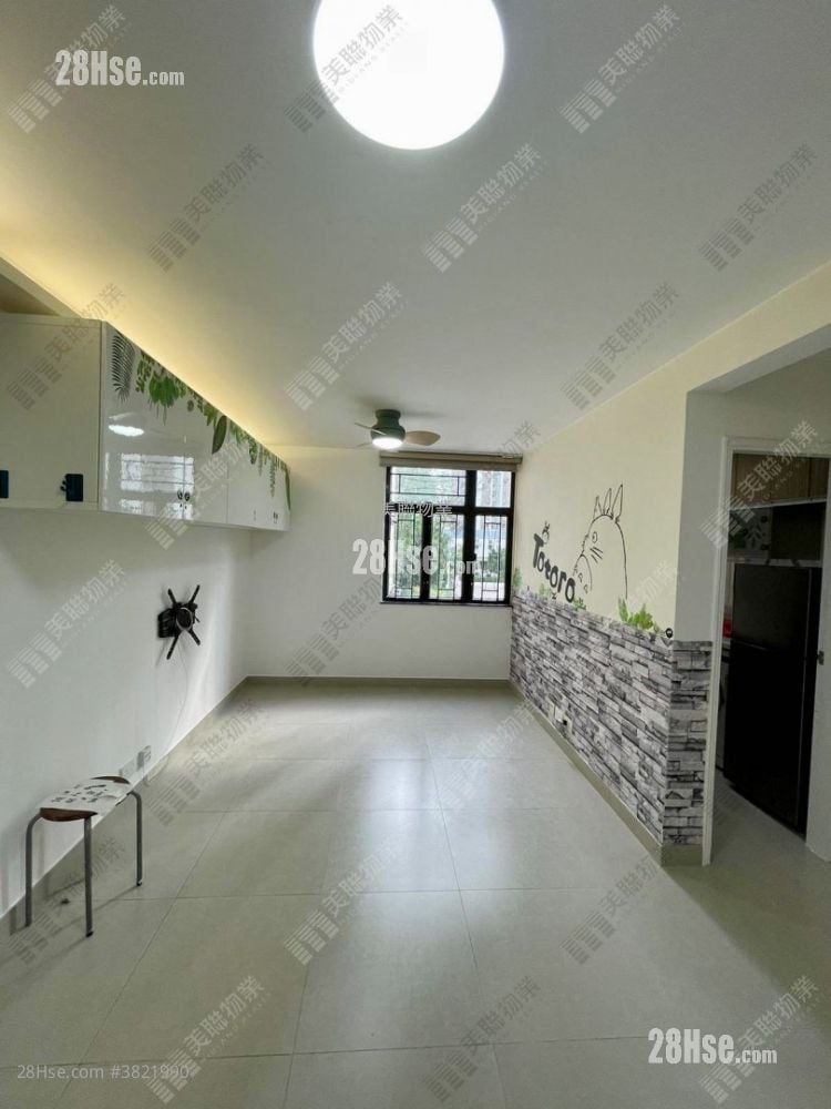 綠楊新邨 售盤 445 平方呎