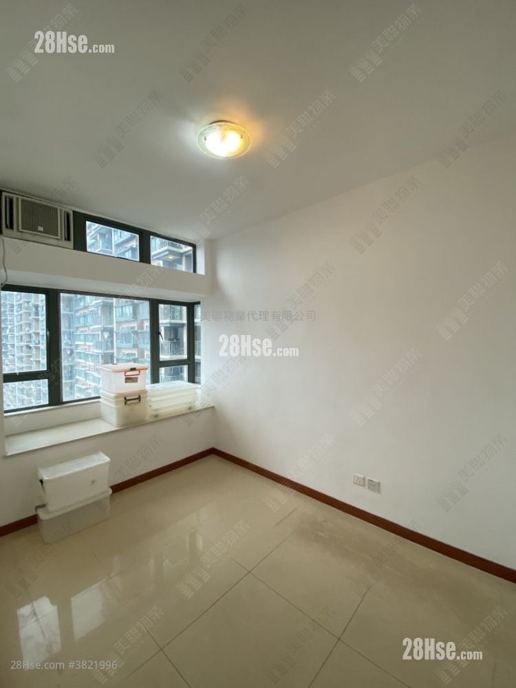 蔚蓝湾畔 售盘 2 房 , 1 浴室 510 平方尺