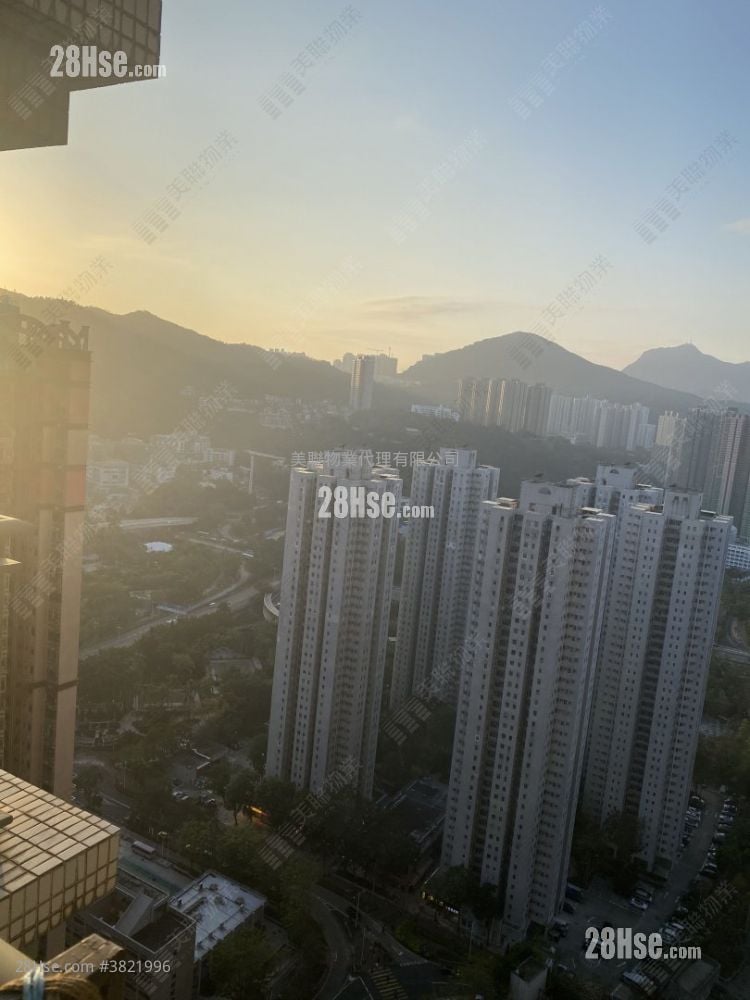 蔚蓝湾畔 售盘 2 房 , 1 浴室 510 平方尺