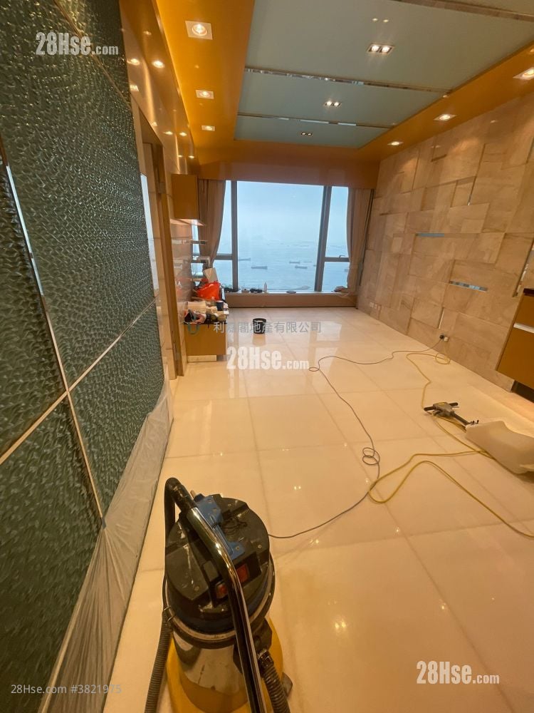 天璽 租盤 4 房 , 2 浴室 1,117 平方呎