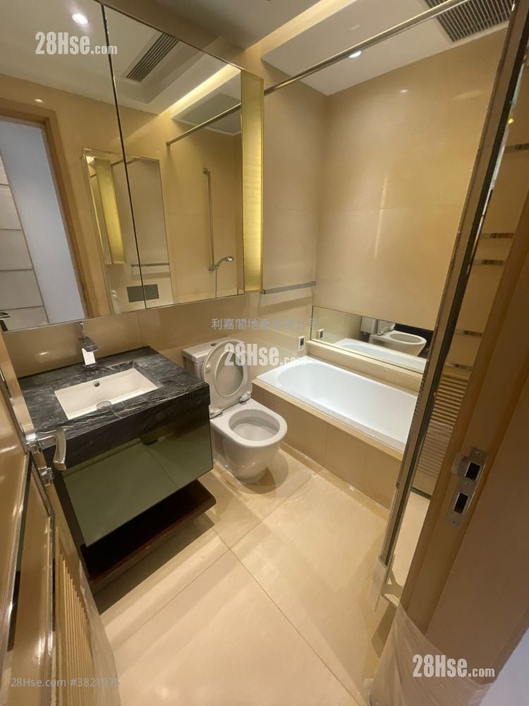 天璽 租盤 4 房 , 2 浴室 1,117 平方呎