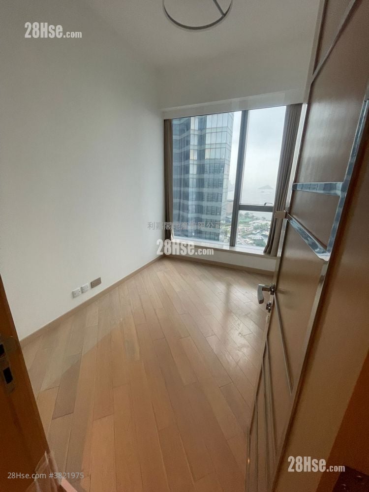 天璽 租盤 4 房 , 2 浴室 1,117 平方呎