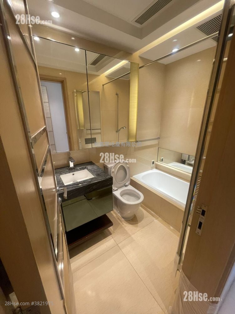 天璽 租盤 4 房 , 2 浴室 1,117 平方呎