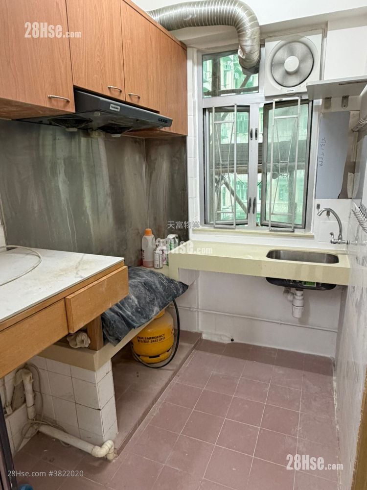 联盛大厦 租盘 2 房 , 1 浴室 370 平方尺