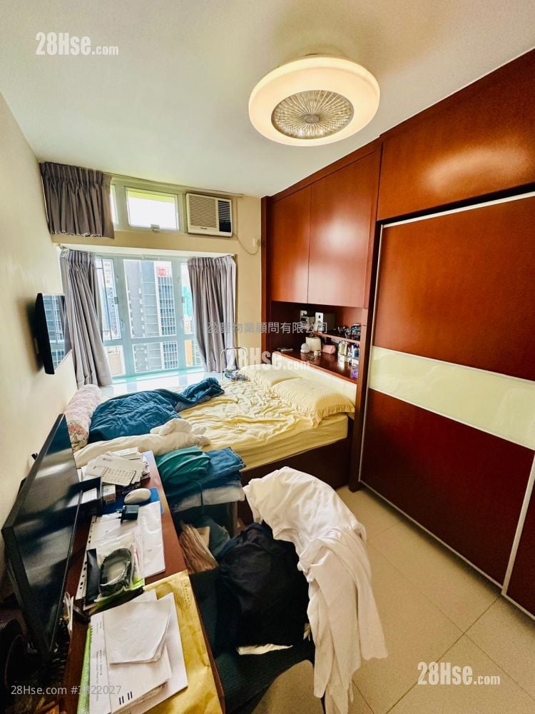 bedroom 2: Southorn Garden Sell 2 Bedrooms , 1 Bathroom 591 ft²