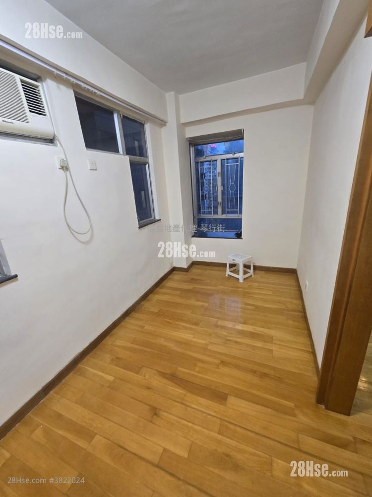 建邦大廈 租盤 1 房 , 1 浴室 288 平方呎