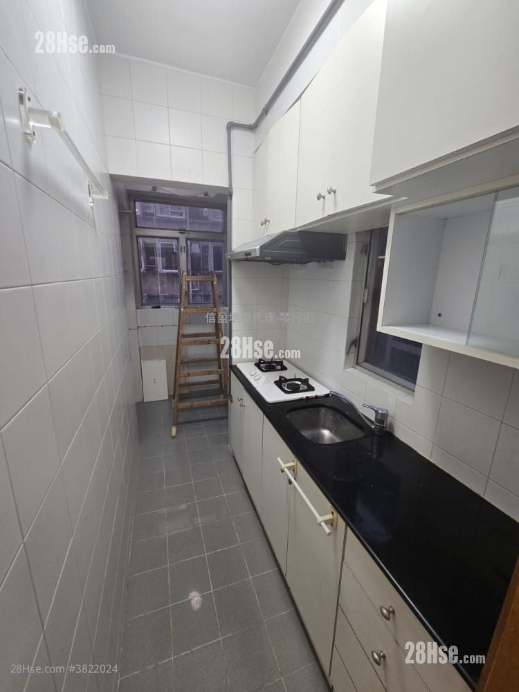 建邦大廈 租盤 1 房 , 1 浴室 288 平方呎