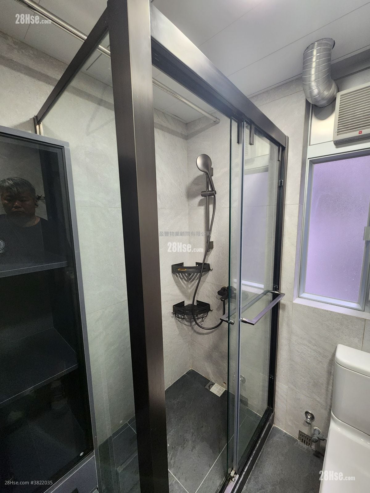 僑興大廈 租盤 2 房 , 1 浴室 638 平方呎