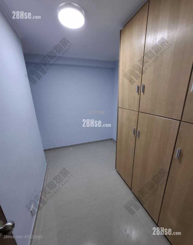 新葵芳花园 租盘 400 平方尺