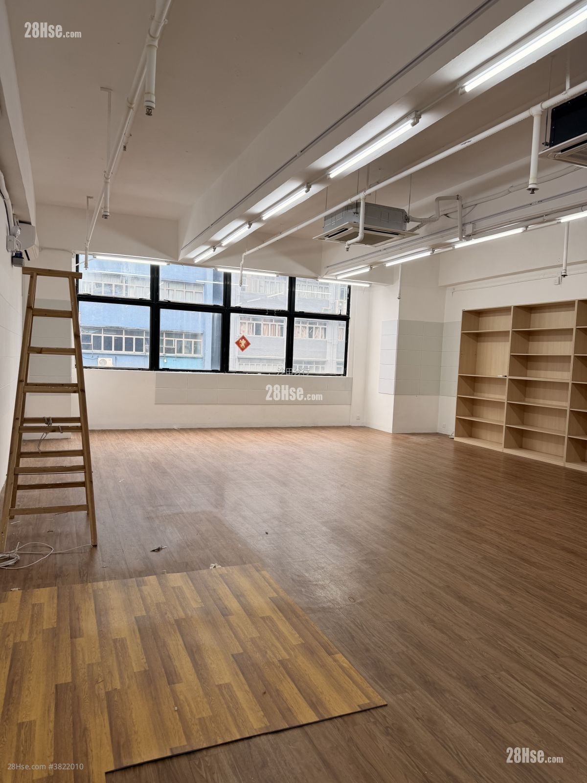 中建电讯大厦 租盘 1 厕所