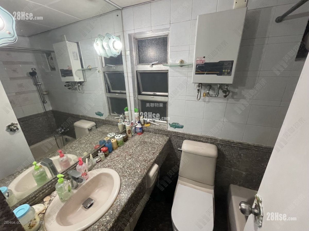 Kingswood Villas Rental 442 ft²