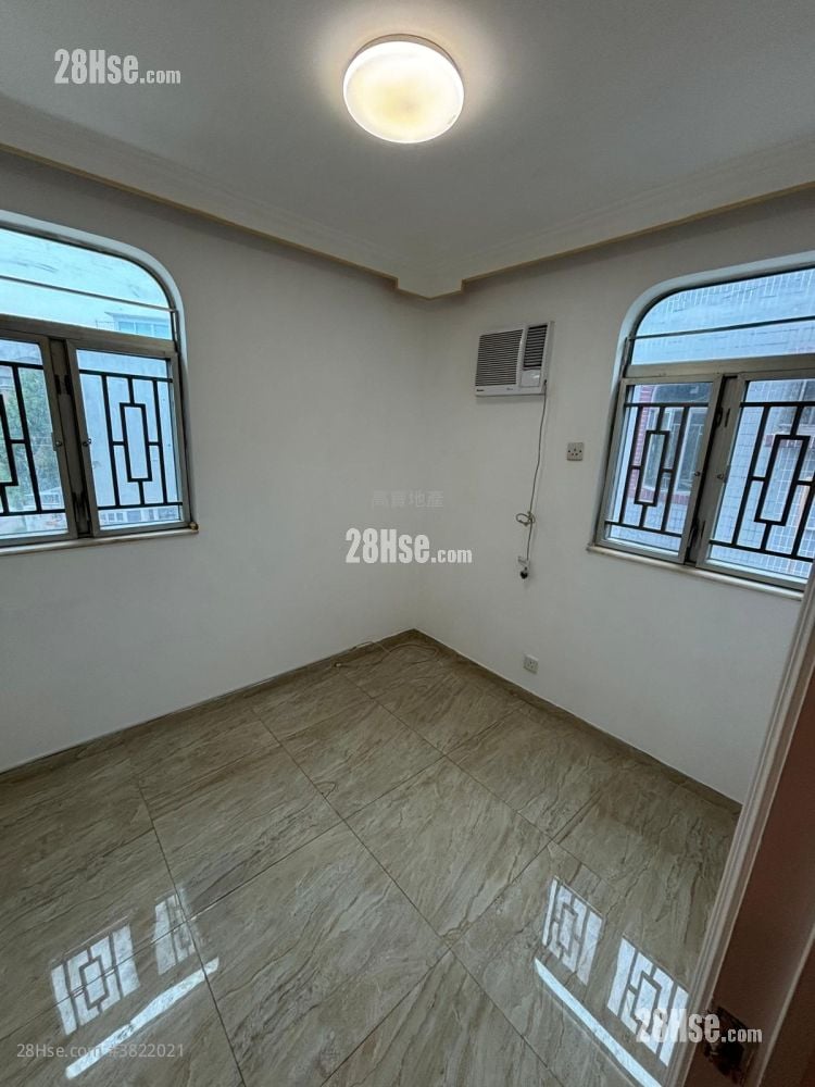 村屋 售盘 3 房 , 1 浴室