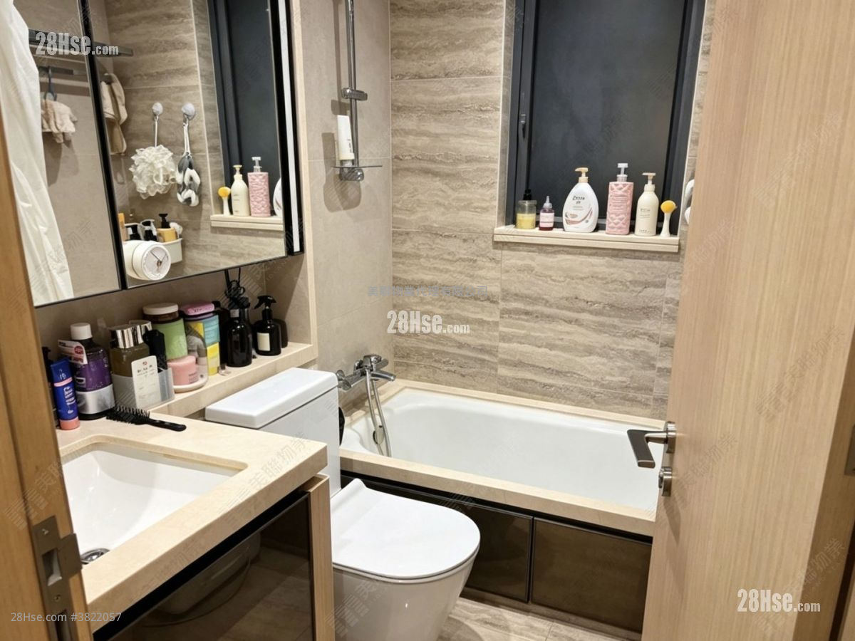 天鑽 售盤 3 房 744 平方呎