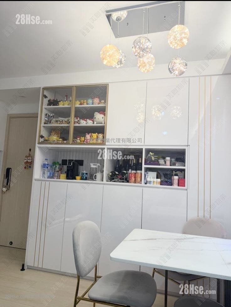 Wo Ming Court Sell 433 ft²