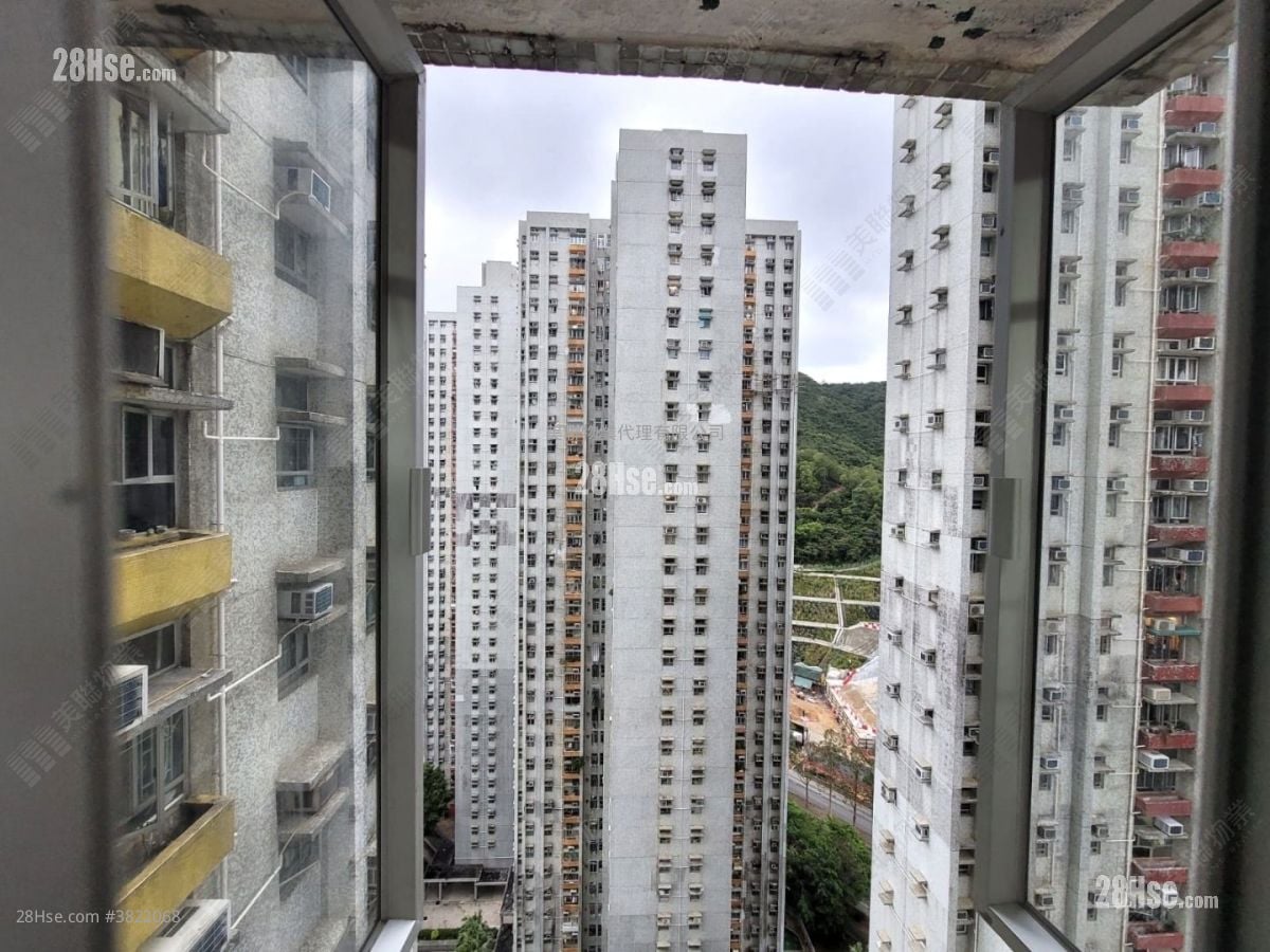 英明苑 售盘 2 房 401 平方尺