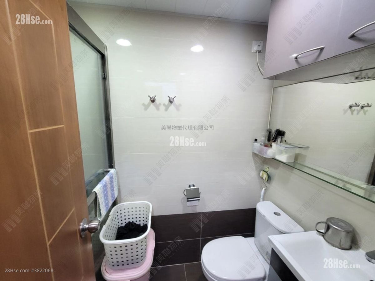 英明苑 售盘 2 房 401 平方尺