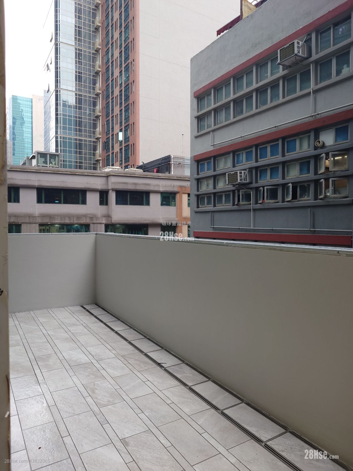 晶苑集团大厦 租盘 5,000 平方尺