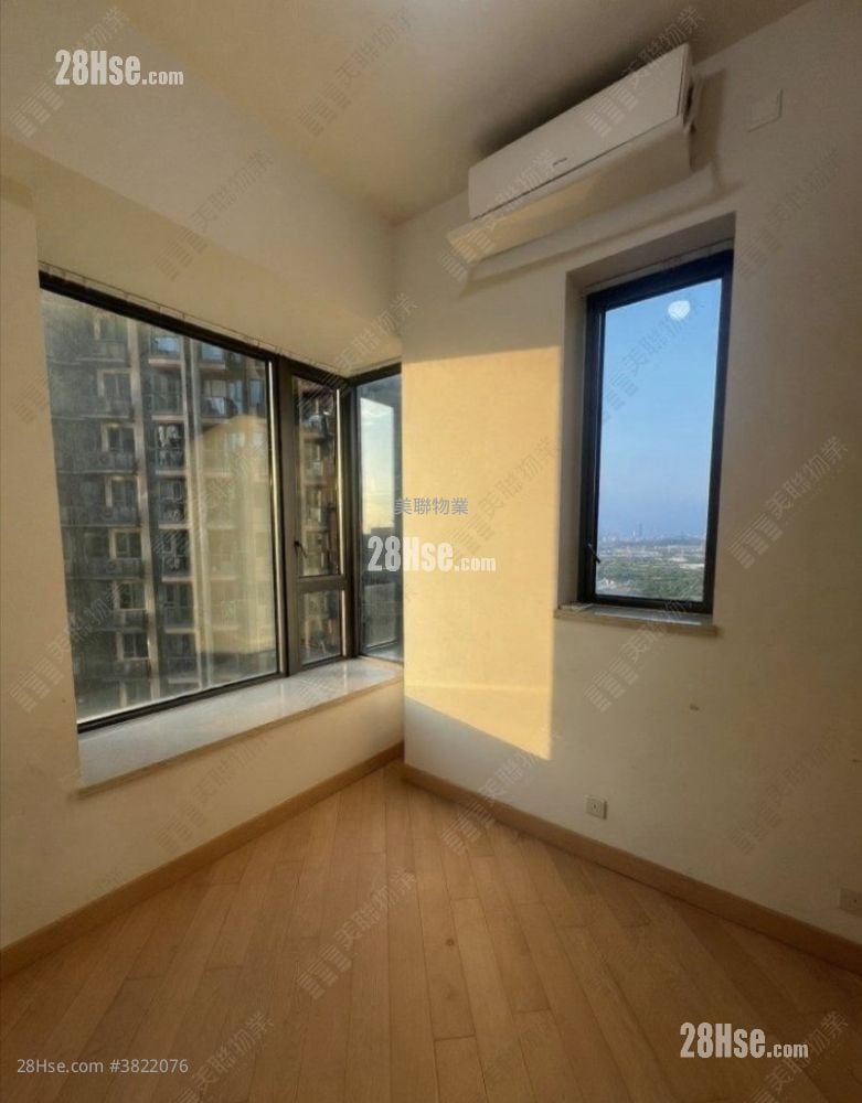 Grand Yoho Sell 2 Bedrooms 538 ft²