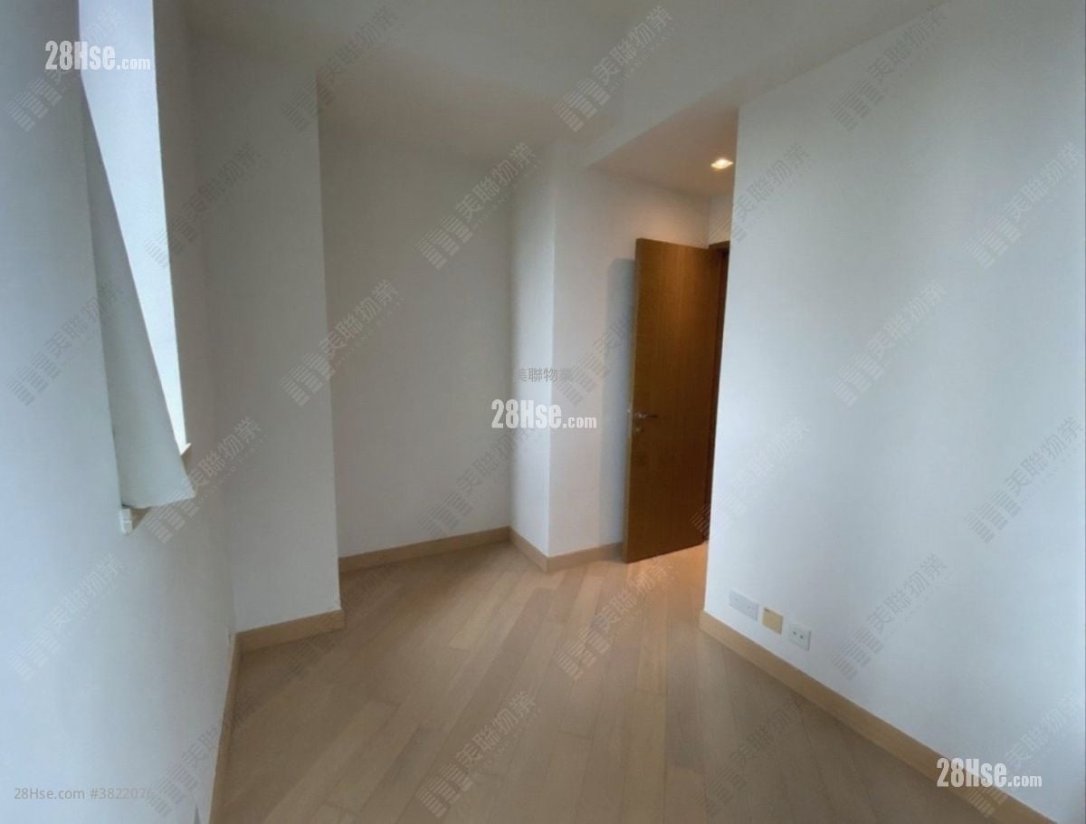 Grand Yoho Sell 2 Bedrooms 538 ft²