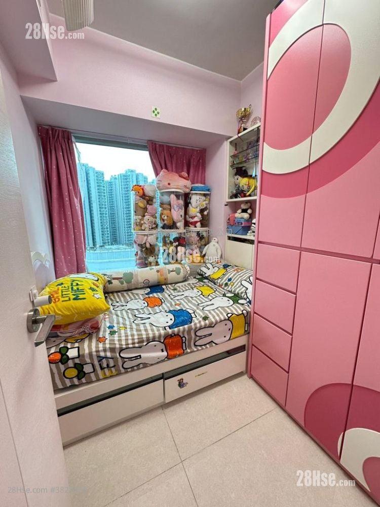 環宇海灣 售盤 3 房 , 2 浴室 664 平方呎