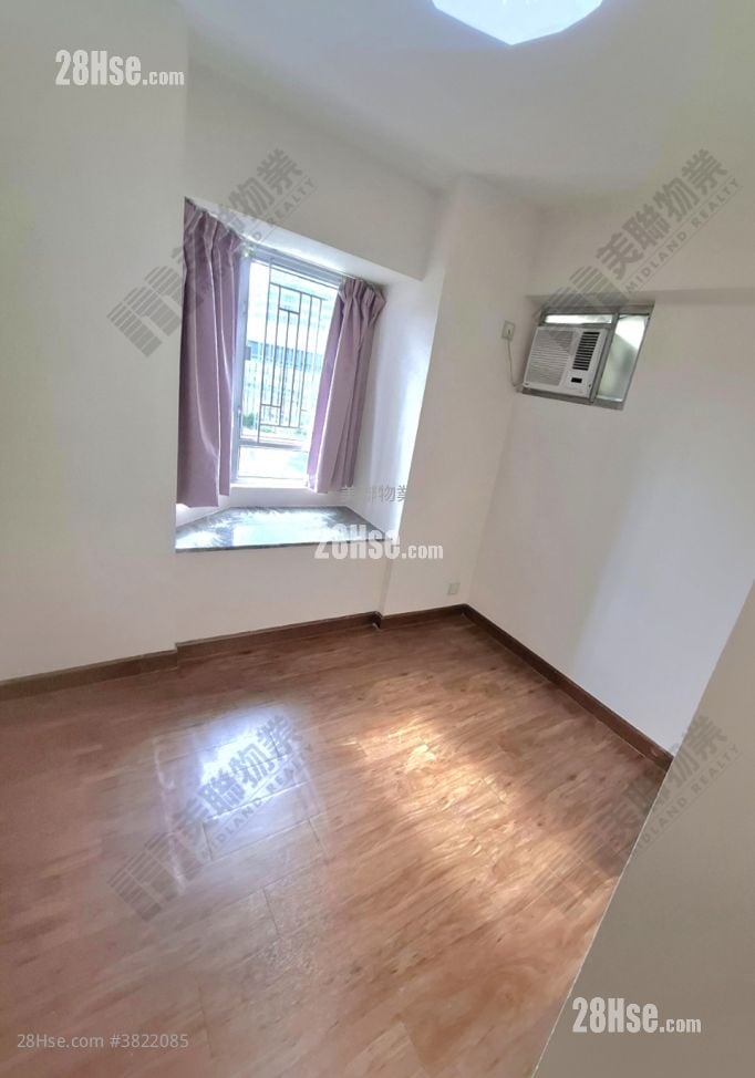 New Kwai Fong Gardens Sell 2 Bedrooms 415 ft²