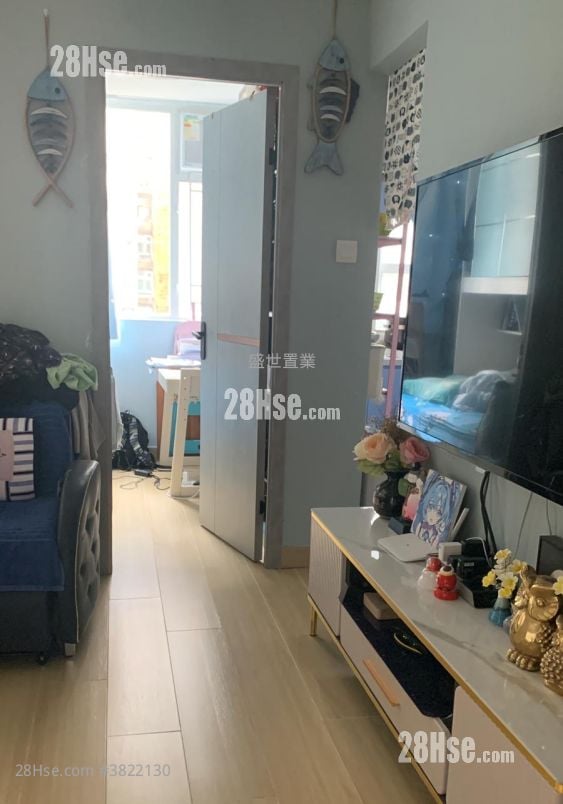 丰盛苑 售盘 2 房 , 1 浴室 381 平方尺