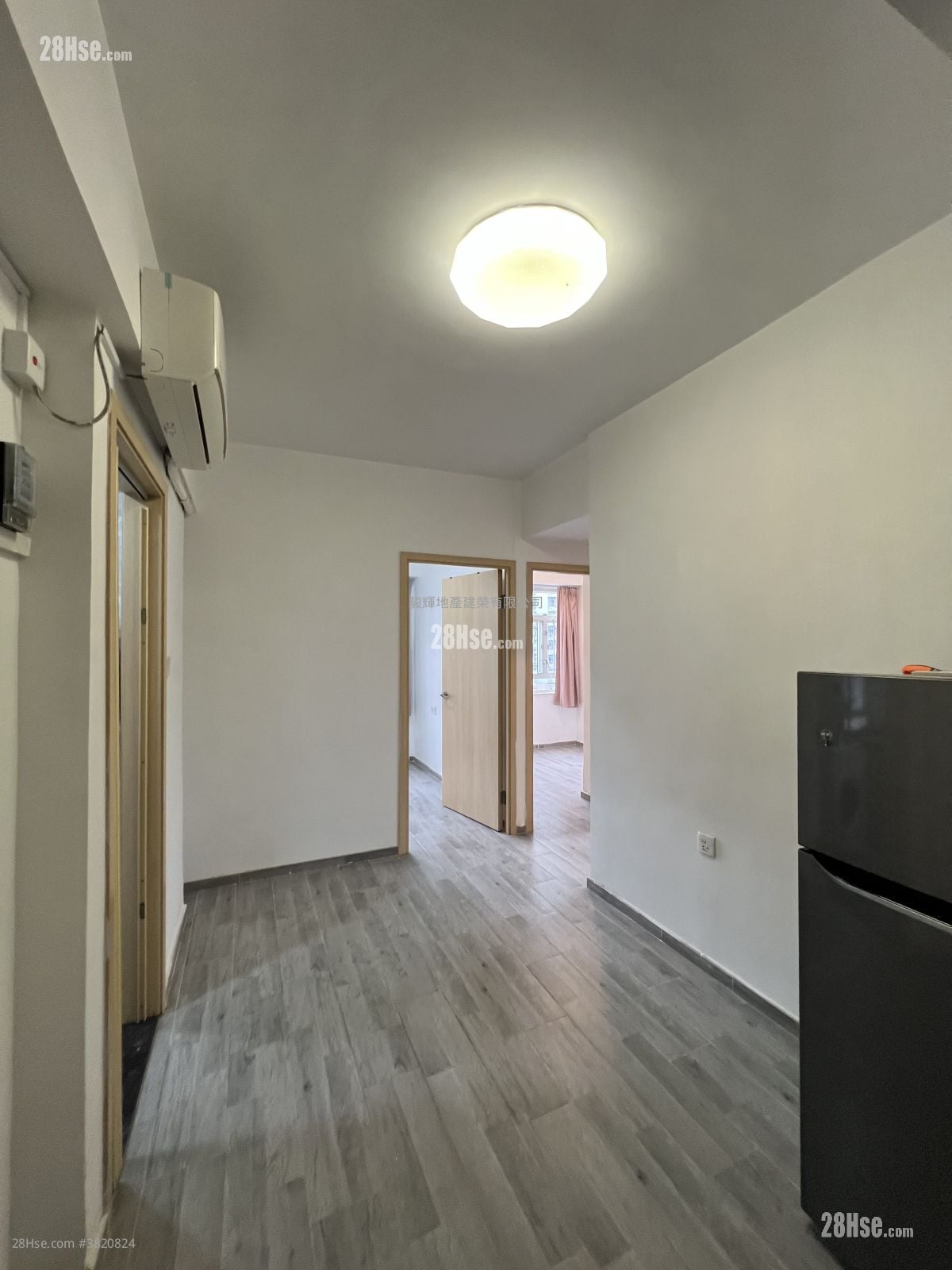 南昌戲院大廈 租盤 3 房 , 1 浴室 381 平方呎