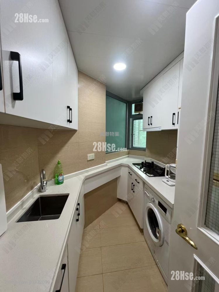 kitchen: Caribbean Coast Sell 2 Bedrooms , 1 Bathroom 518 ft²