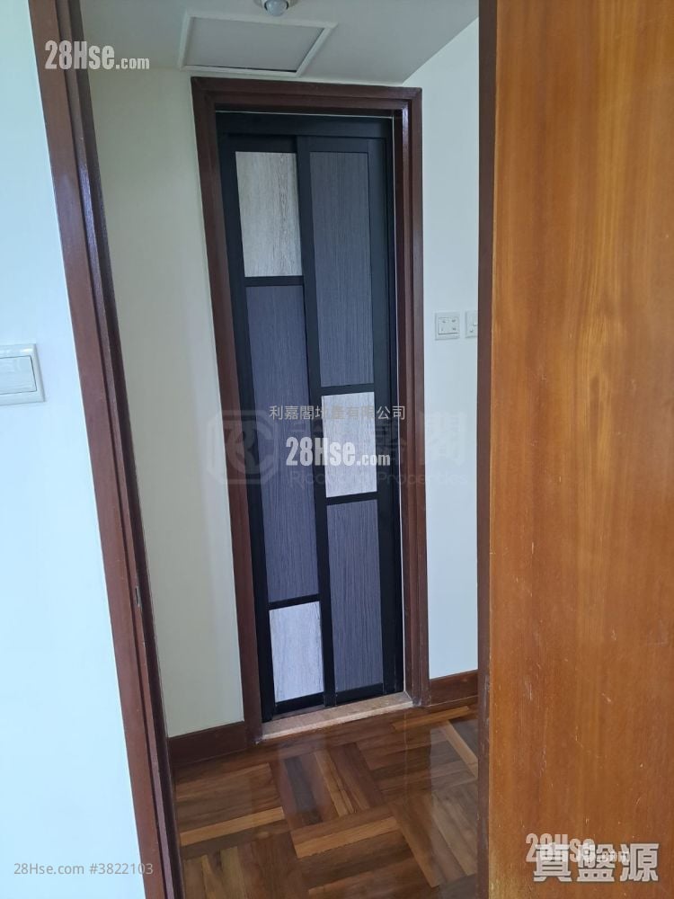 牽晴間 租盤 2 房 , 1 浴室 384 平方呎