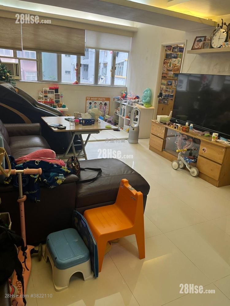 South China Mansion Sell 3 Bedrooms 583 ft²