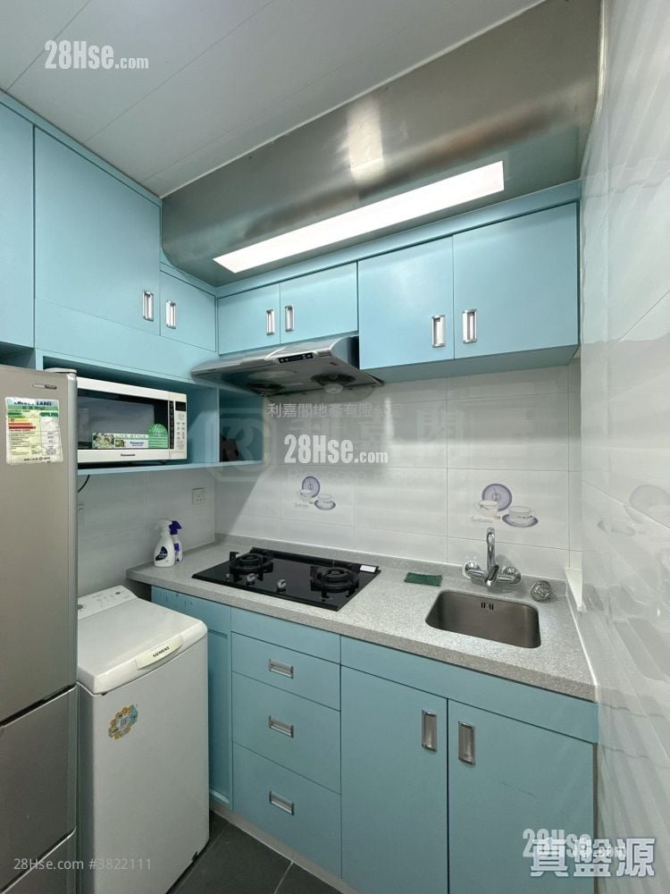 Yee Bo Mansion Sell 290 ft²