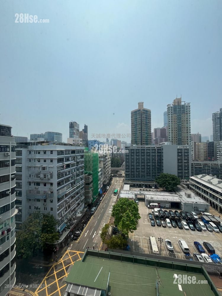 Elaine Court Sell Studio , 1 Bathroom 269 ft²