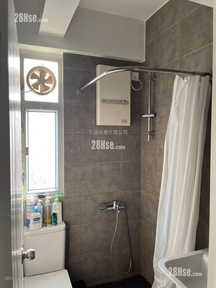 Elaine Court Sell Studio , 1 Bathroom 269 ft²