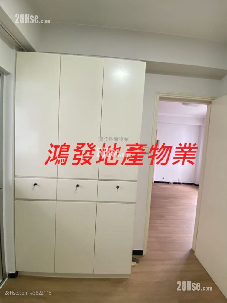 Lok Hing Mansion Sell 2 Bedrooms , 1 Bathroom 372 ft²