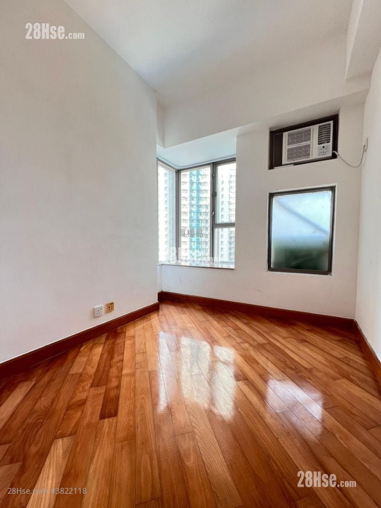 The Grandiose Sell 3 Bedrooms , 1 Bathroom 618 ft²