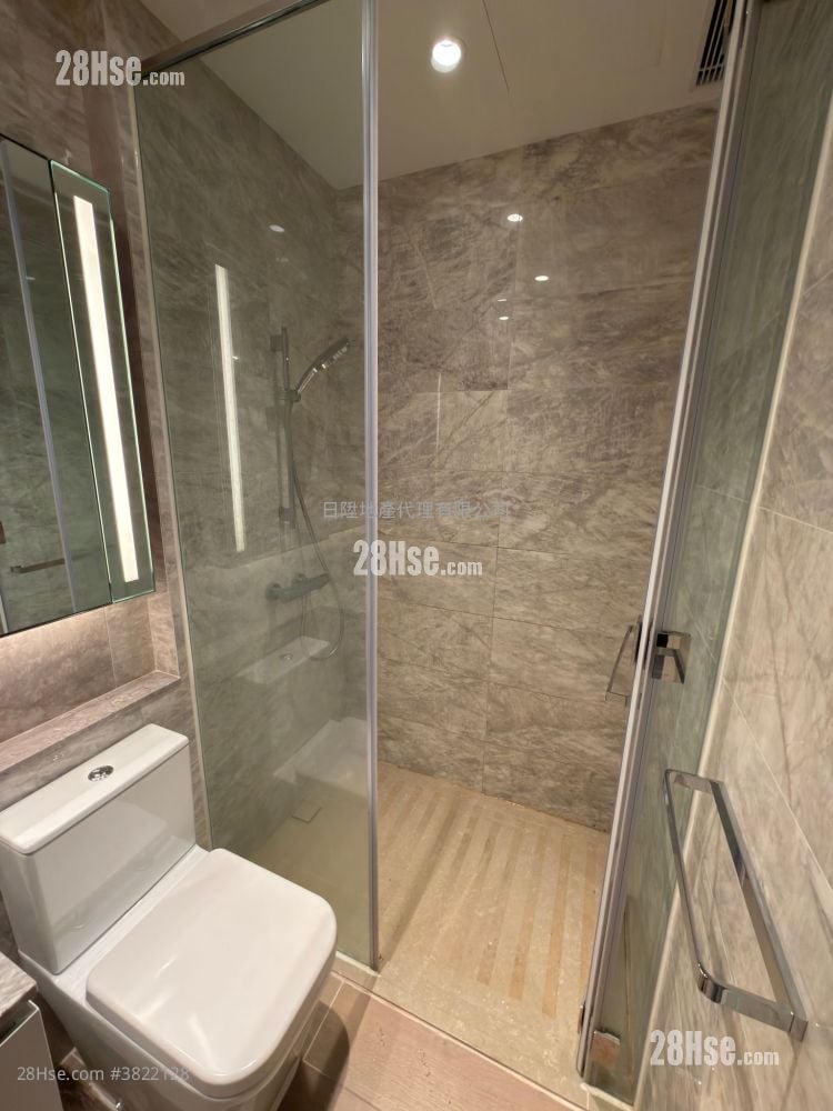 Oma Oma Rental 1 Bathroom 276 ft²