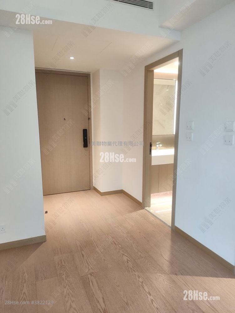 蔚蓝东岸 售盘 2 房 520 平方尺