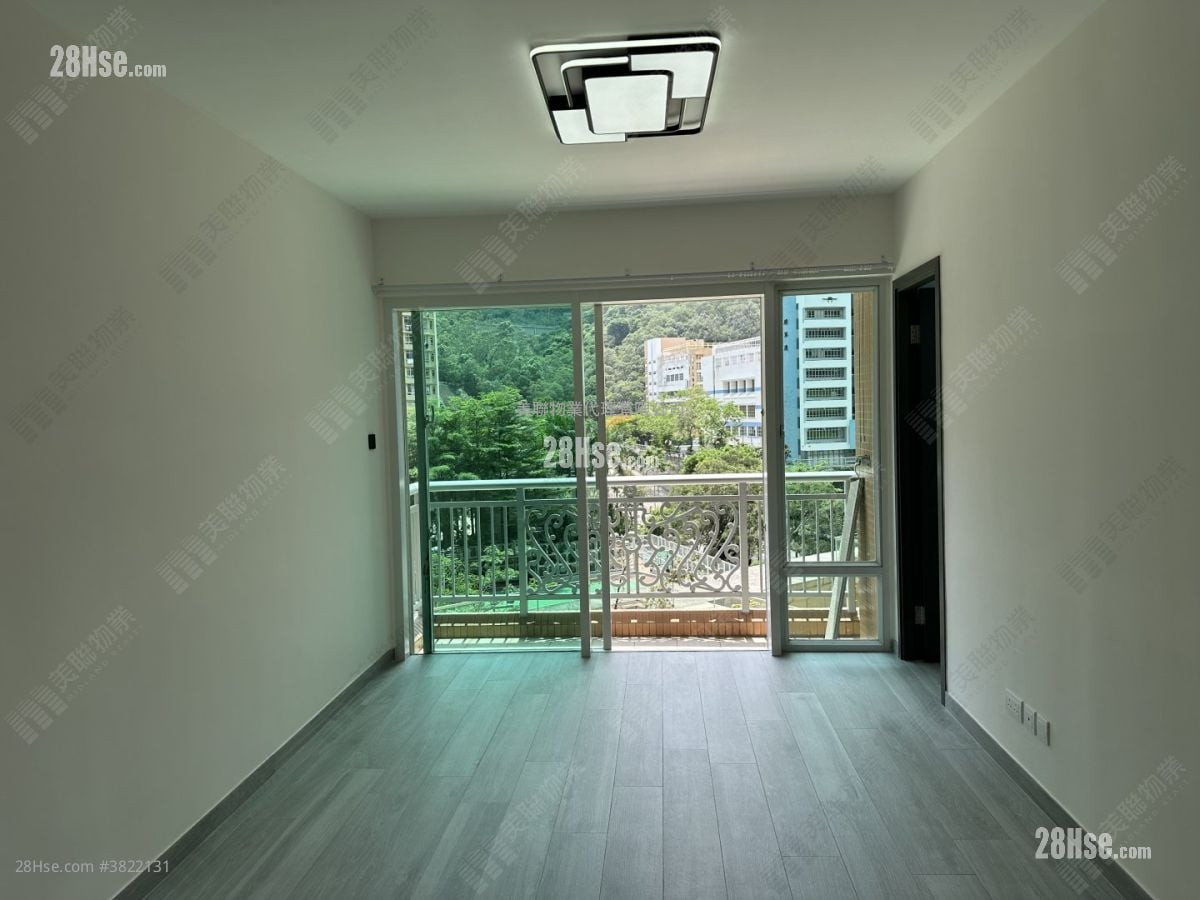 城中駅 售盘 3 房 , 2 浴室 633 平方尺