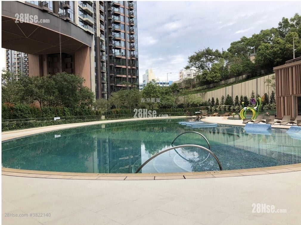 皓畋 租盘 2 房 575 平方尺