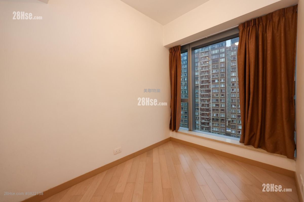 主人房: 东环 售盘 2 房 , 1 浴室 453 平方尺