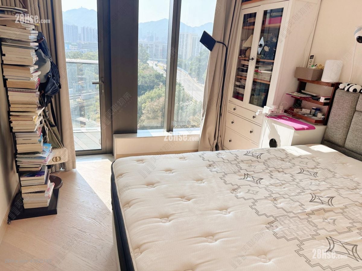 The Arles Rental 3 Bedrooms , 2 Bathrooms 945 ft²