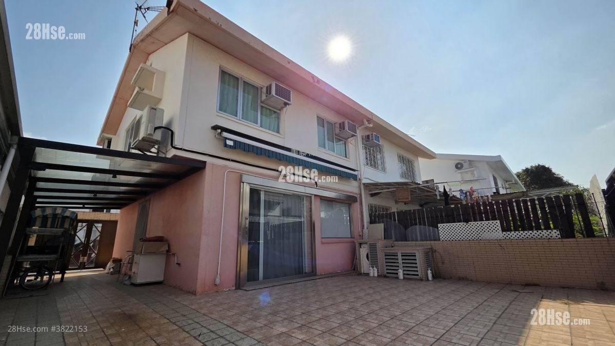 Fairview Park Sell 3 Bedrooms , 3 Bathrooms 950 ft²