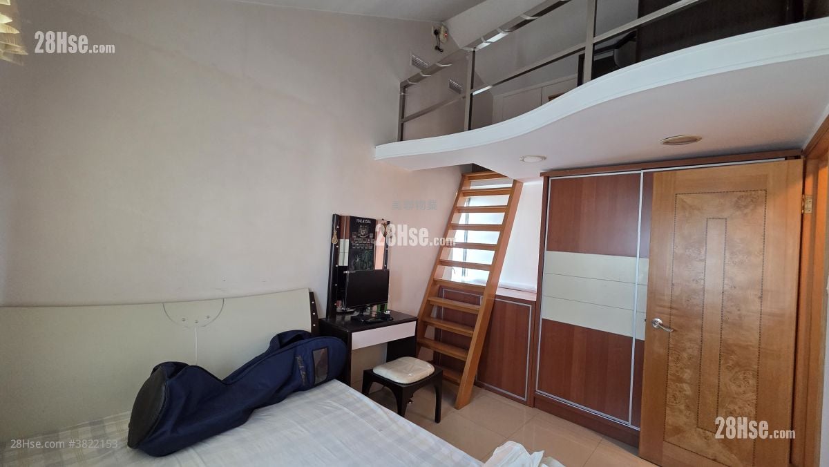 Fairview Park Sell 3 Bedrooms , 3 Bathrooms 950 ft²